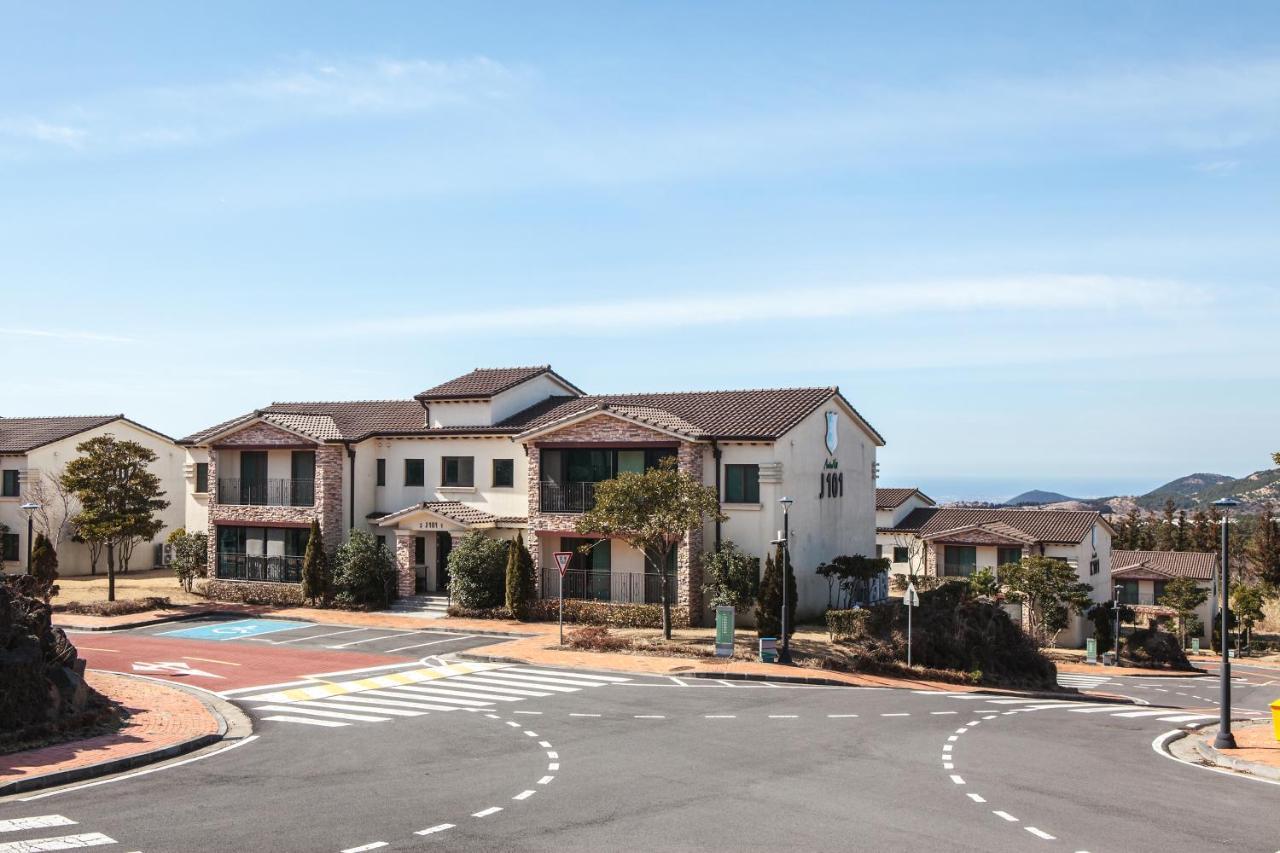 ArdenHill Resort&Golf Jeju Exterior foto
