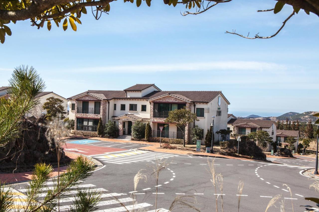 ArdenHill Resort&Golf Jeju Exterior foto
